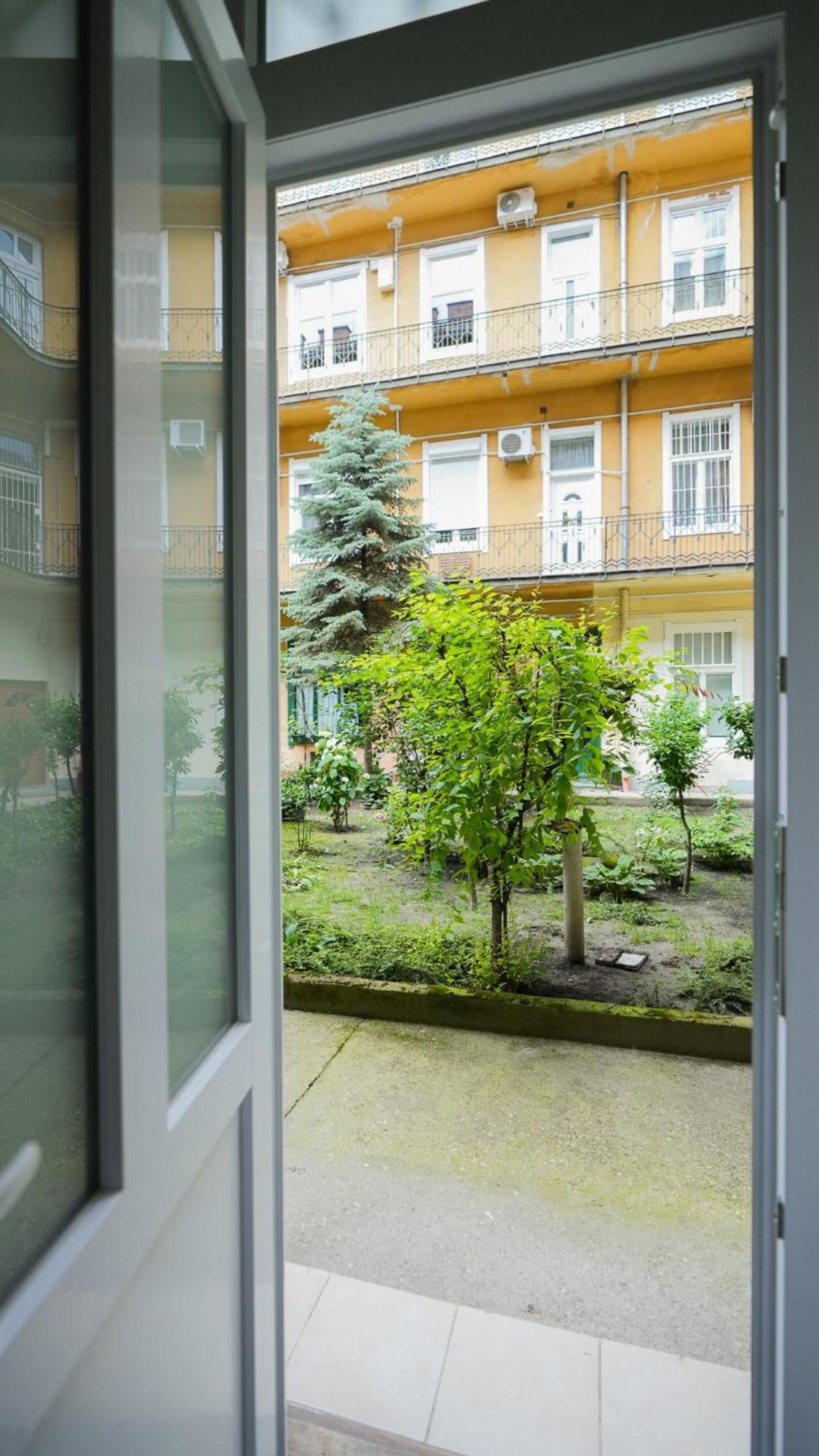 Instant Ruinbar Central Premium Apartment J Budapeste Exterior foto